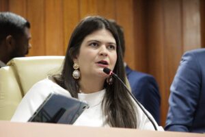 aava-santiago-camara-scaled