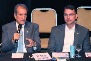 Valdemar-Flávio-Bolsonaro