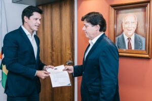 f4cb5aad-5381-49b1-b8ba-7a3303ce7e73